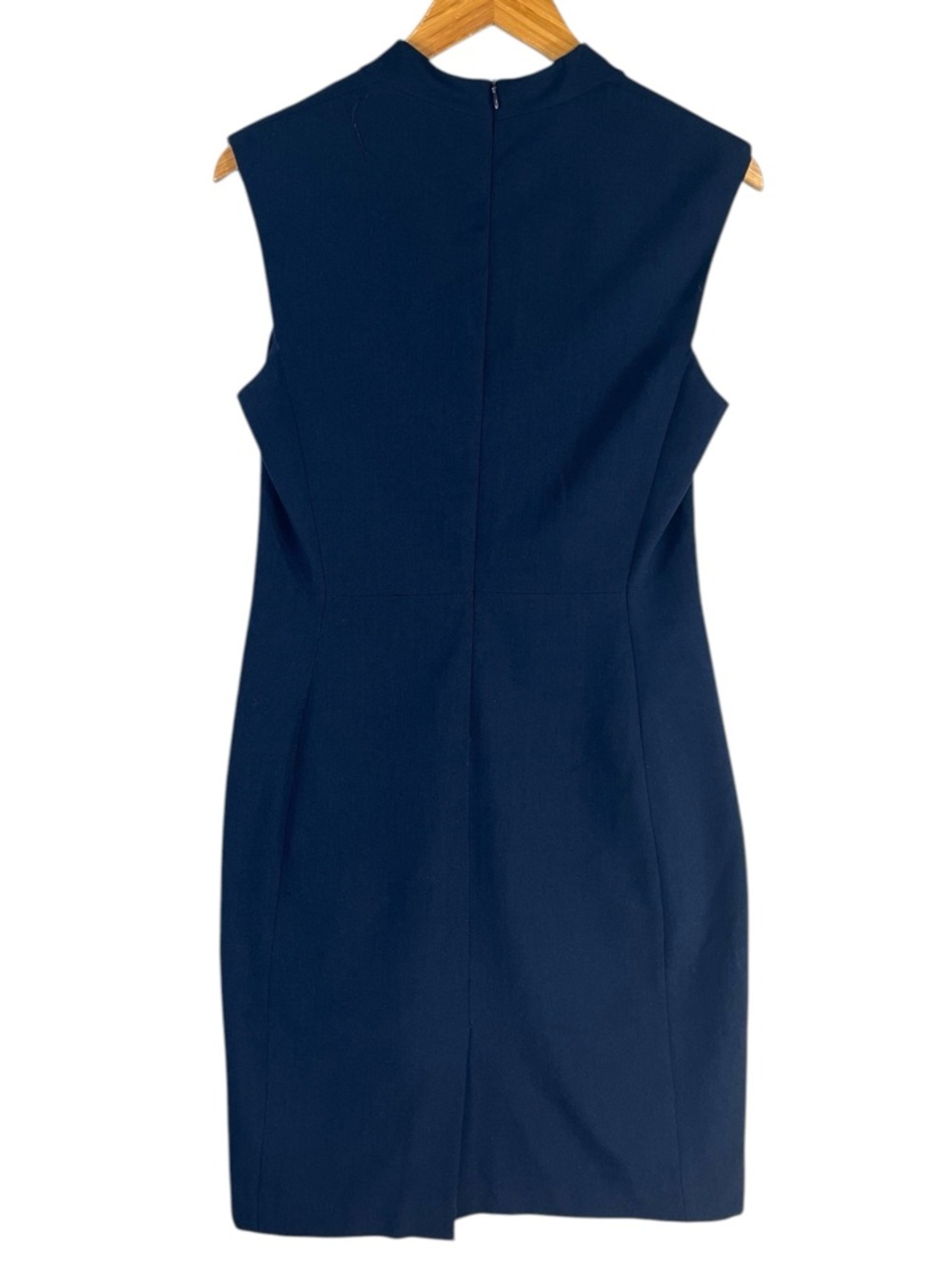 M.M. LaFleur The Aditi Sleeveless Sheath Dress size 0 in Navy - Picture 7 of 9